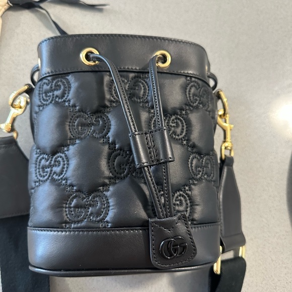Gucci bucket bag - Picture 2 of 10